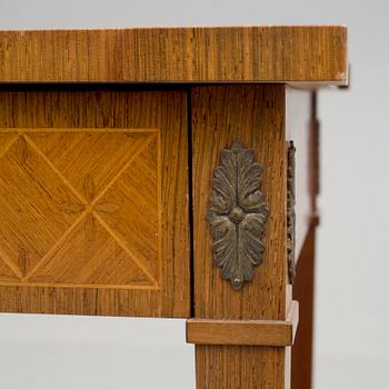 SYBORD, gustaviansk stil, 1900-talets första hälft.