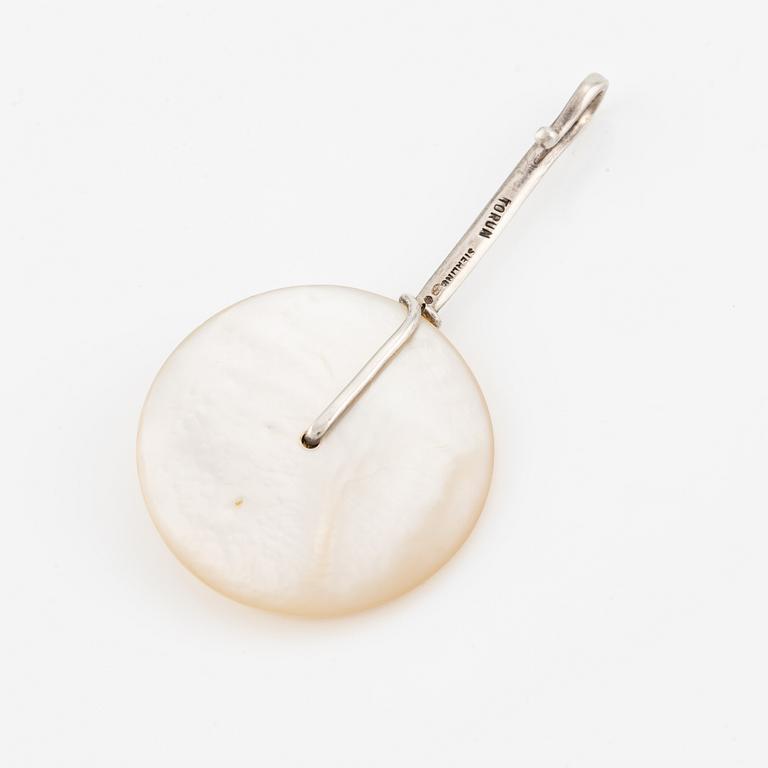 Vivianna Torun Bülow-Hübe, a pendant, sterling silver and mother-of-pearl, Jakarta Indonesia.