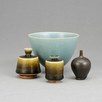 MINIATYRER, 3 st och SKÅL, stengods, Berndt Friberg, Gustavsbergs studio.