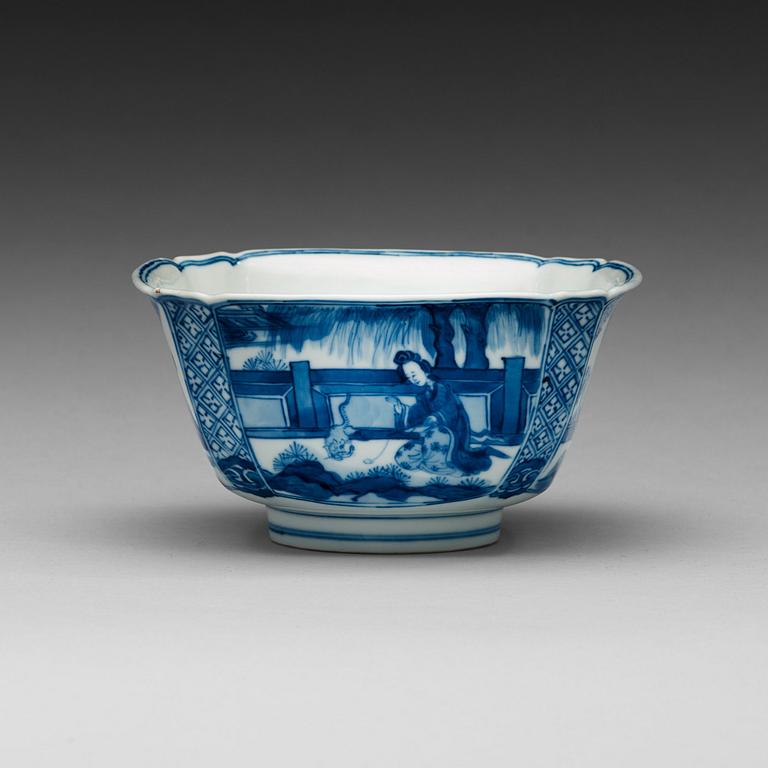 A blue and white bowl, Qing dynasty, with Kangxis six character mark and period (1662-1722).