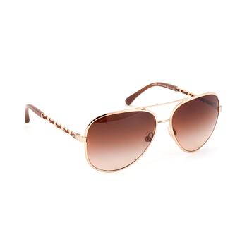 423. CHANEL, a pair of sunglasses.