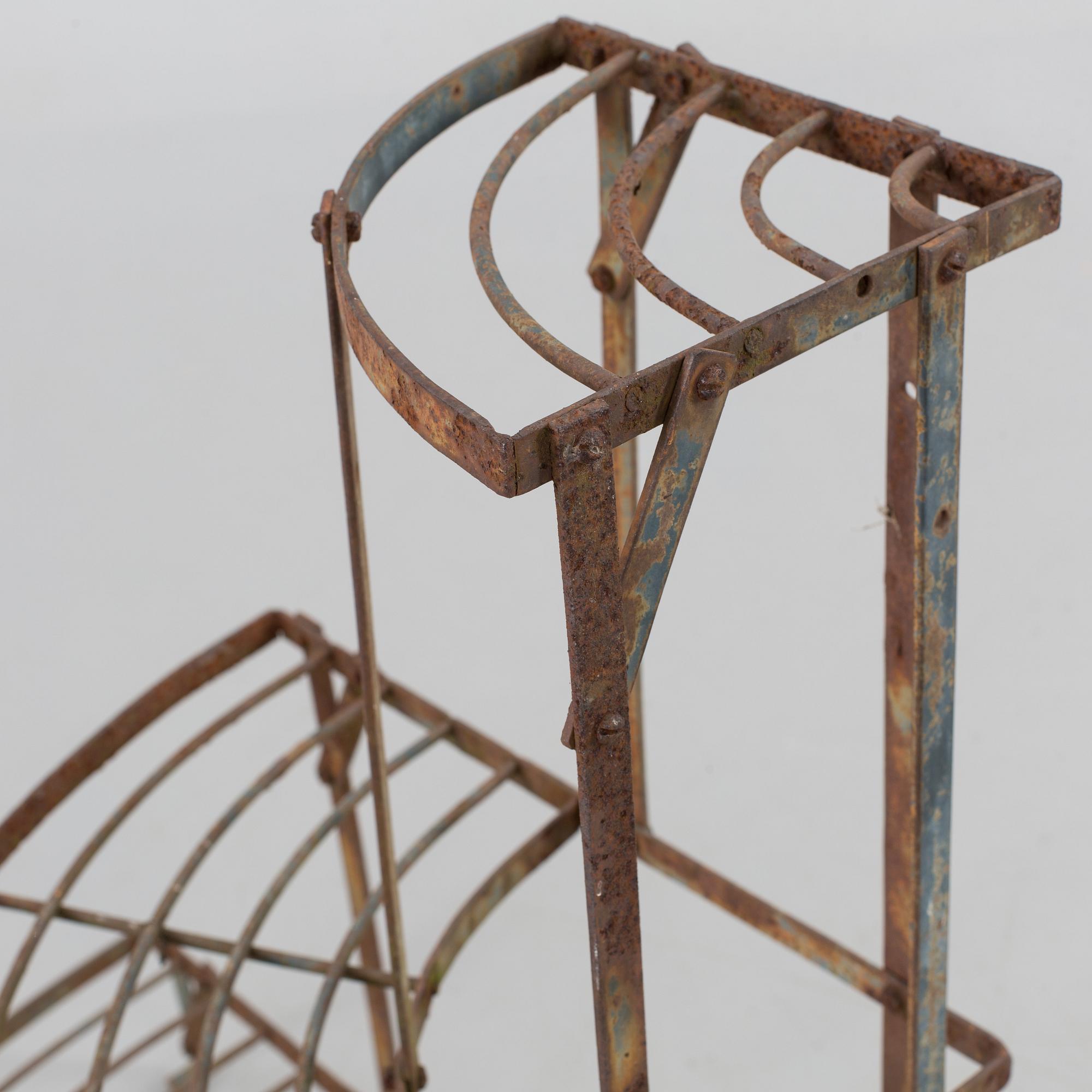 BLOMBORD, metall. 1900-tal.