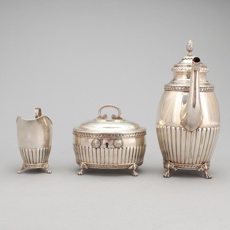 KAFFESERVIS, 3 delar, silver, empirestil, CF Carlman, Stockholm 1912-13. Tot ca 1190 gram.