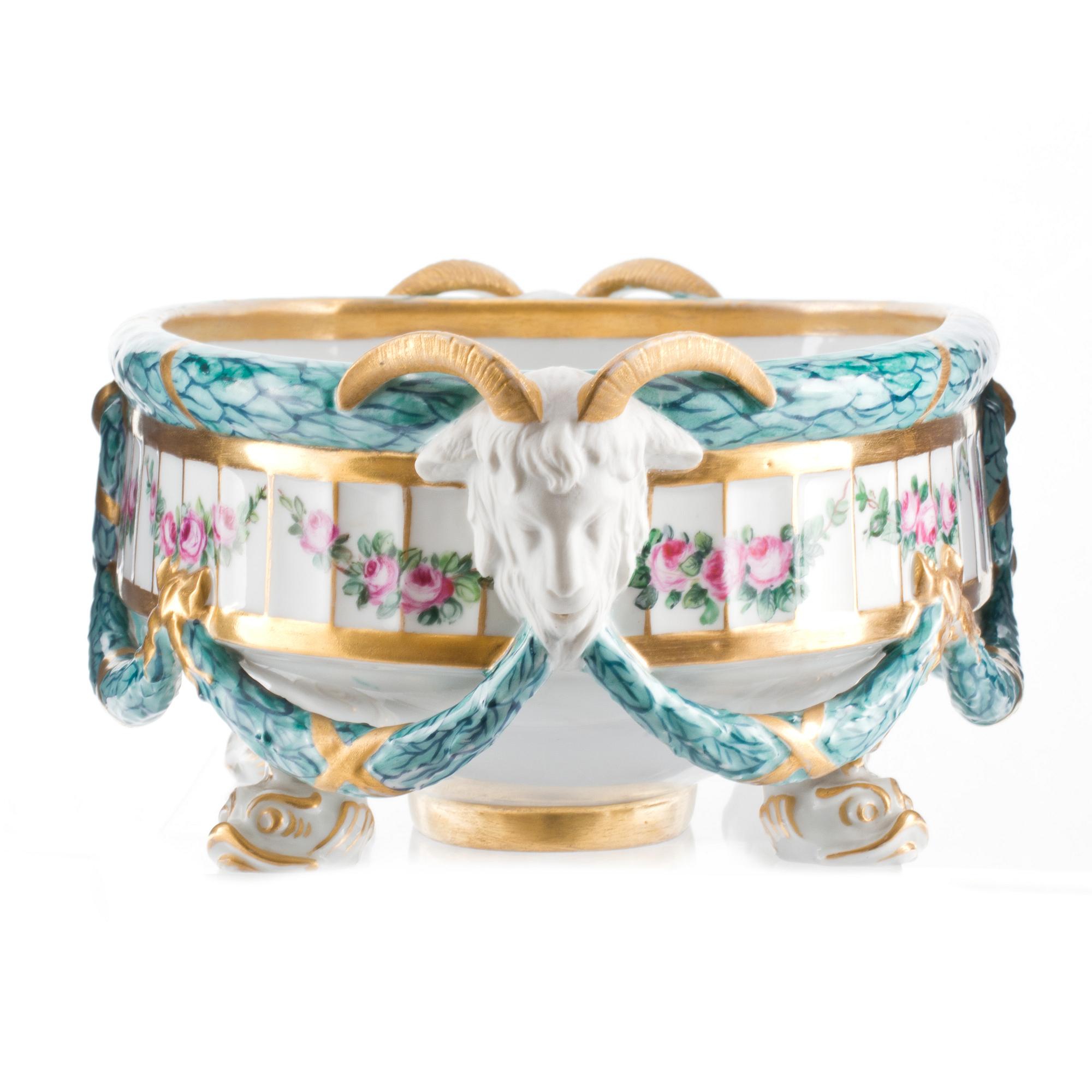 JARDINIERE, porslin, Royal Copenhagen, Danmark. 1900-tal.