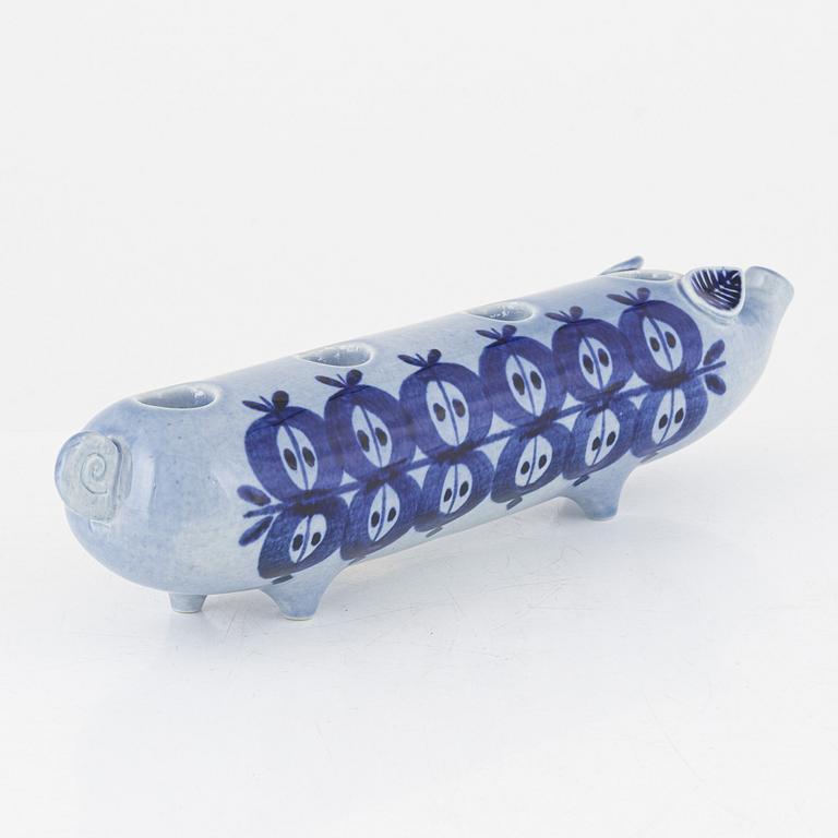 Lisa Larson, ljusstake, "Adventsgris", ur serien "Matilda", Gustavsberg.