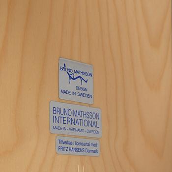 BORD, Bruno Mathsson, Bruno Mathsson International, Fritz Hansen, Danmark, 1900-talets andra hälft.