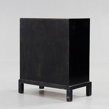 An Uno Åhrén modernist chest of drawers, Svenskt Tenn, Stockholm ca 1930,