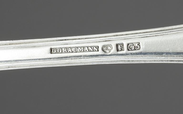 RAGUSKED samt SKEDAR, 6 st, silver, Gustav Graumann, Falun, 1860 respektive 1861. Vikt 548 g.