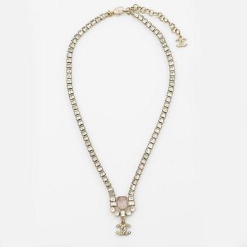 Chanel, necklace, 2022.