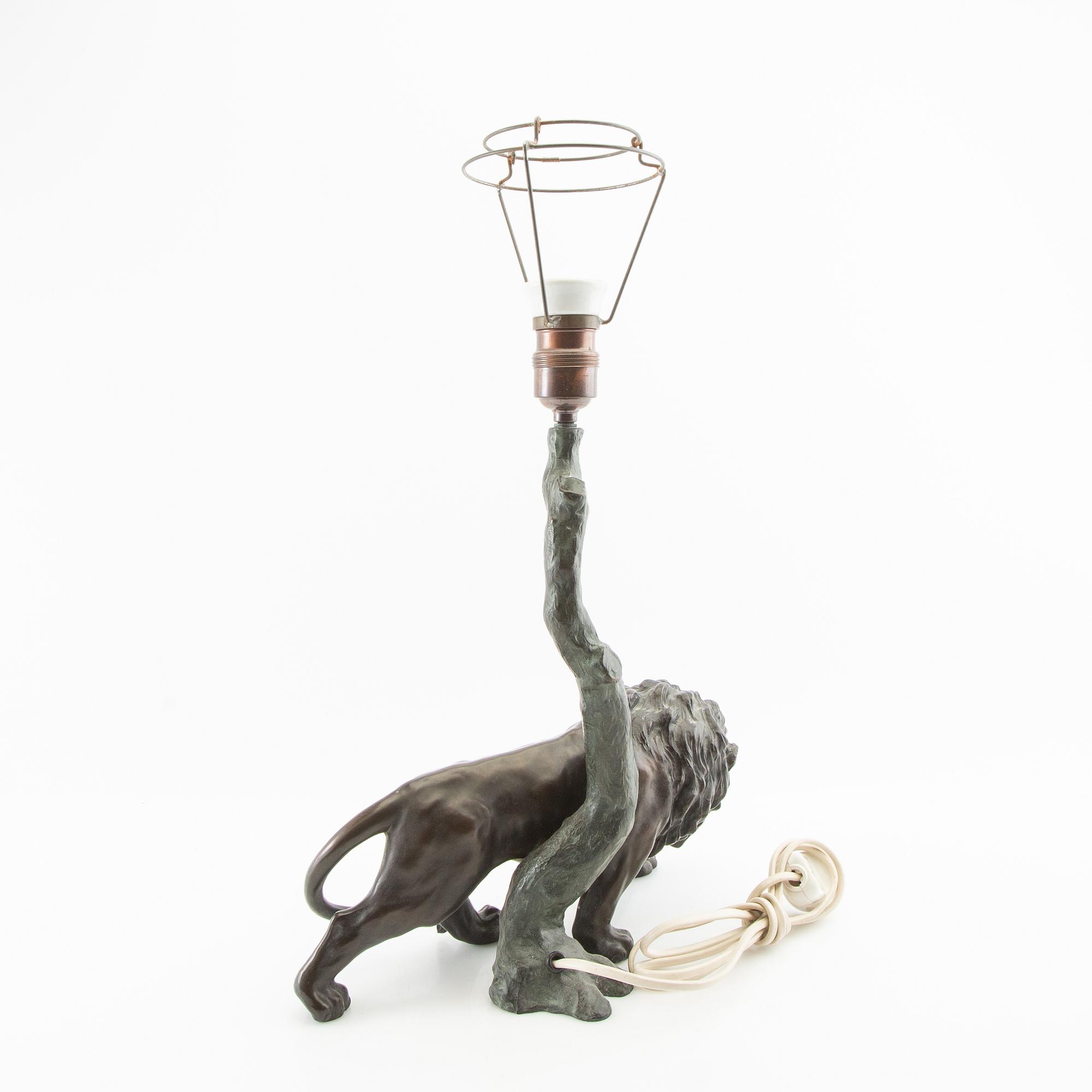 Table lamp, first half of the 20th century.