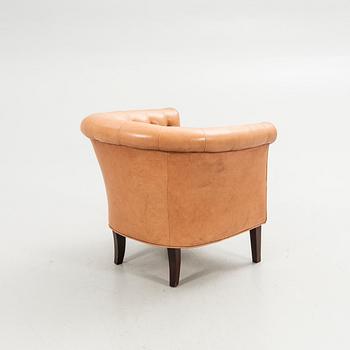Club chair, 20th century.