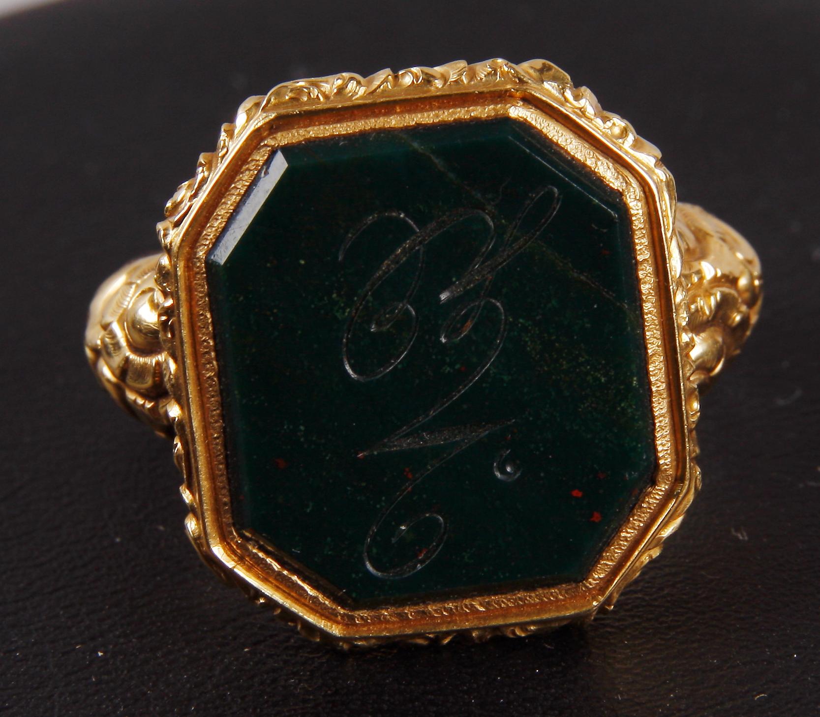 KLACKRING, guld 18K, Sverige 1900-tal. Vikt 8,5.