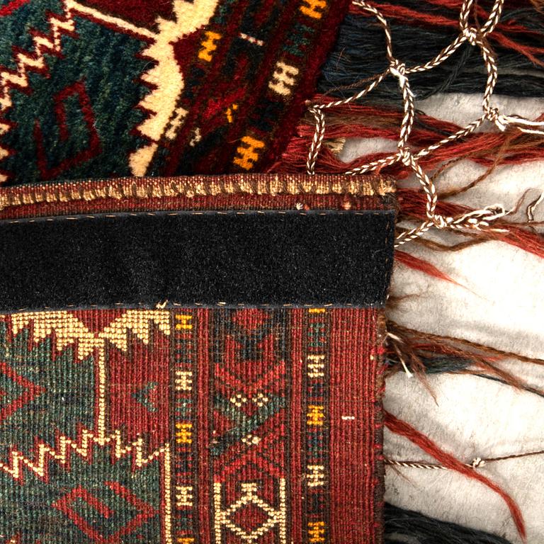 Carpet Torba Turkmen semi-antique approx. 52x117 cm (with fringe).