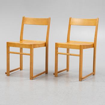 Sven Markelius, a set of five 'Orkesterstolenä chairs, mid 20th century.