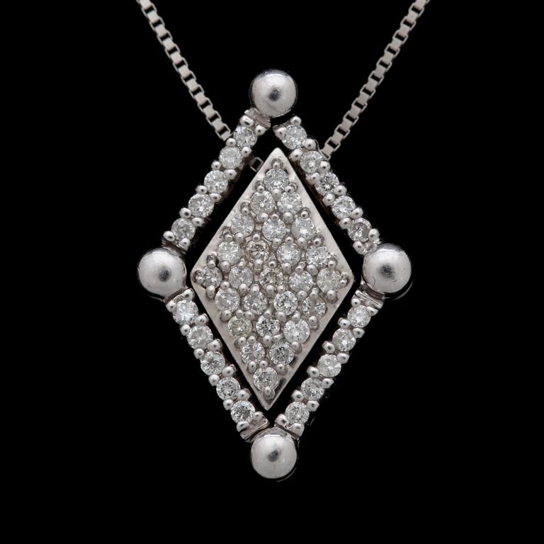 A navette- and brilliant cut diamond pendant, tot. app. 0.80 ct.