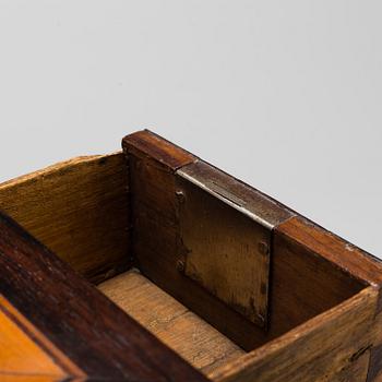 A 19th century chest of drawers.