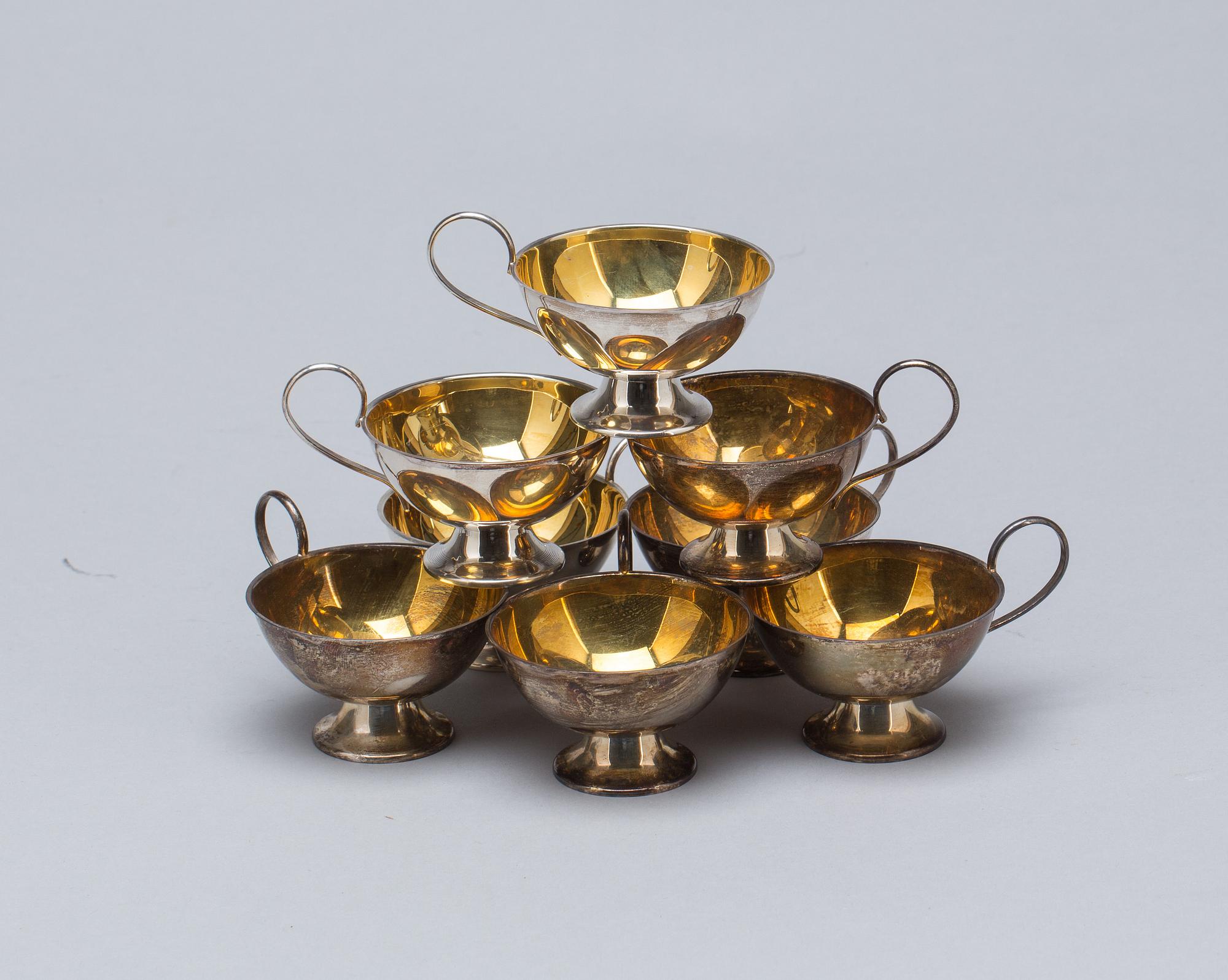 PUNSCHMUGGAR, sterlingsilver, 12 st. 1900-tal. Okänd tillverkning. Vikt ca 335 gr.