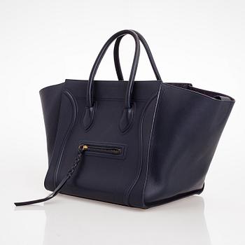 Céline, a 'Medium Phantom' Leather Bag.