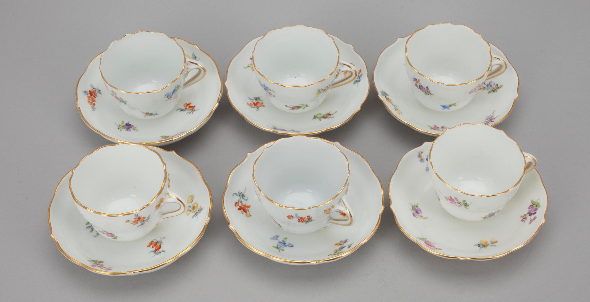 MOCCAKOPPAR med FAT, 6 st, porslin, Meissen 1900-tal.