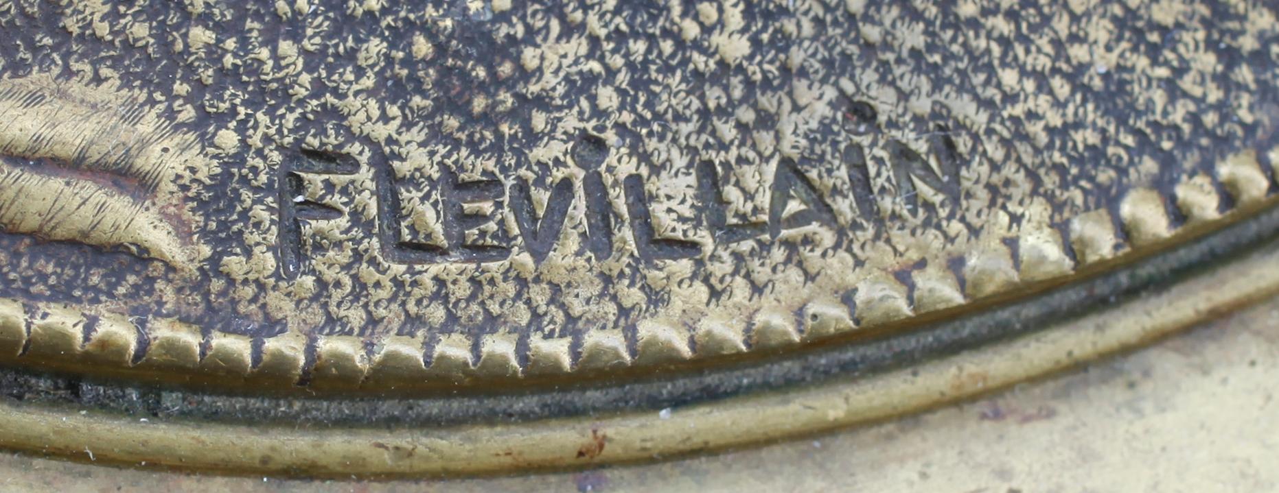 TAZZA, brons, signerad F Levillain.