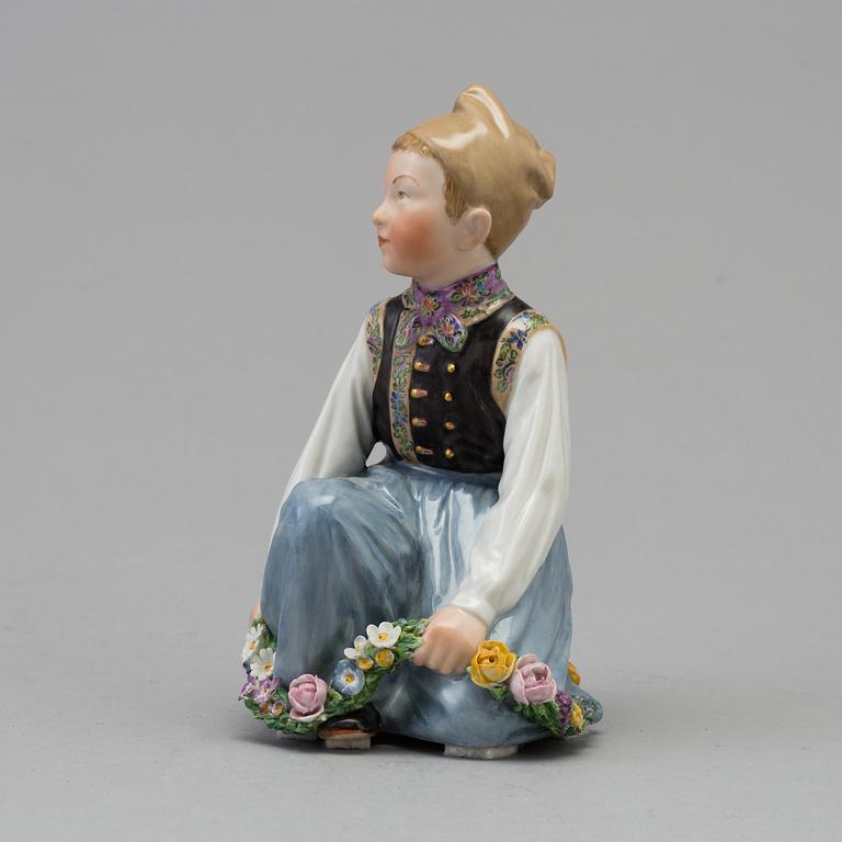 FIGURIN, porslin. "Amager", Royal Copenhagen, Danmark, 1950-tal.