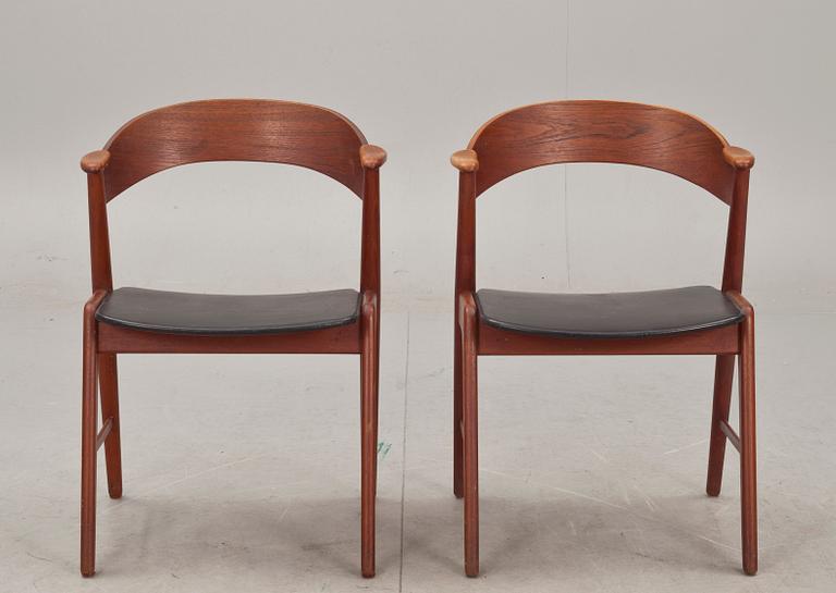 KARMSTOLAR, ett par. Design Kai Kristiansen, Danmark.