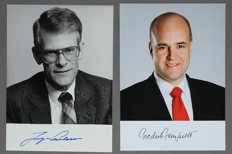 POLITIKERAUTOGRAFER, 35 st, bla Tage och Aina Erlander, Ola Ullsten, Ingvar Carlsson, Fredrik Reinfeldt, Carl Bildt.