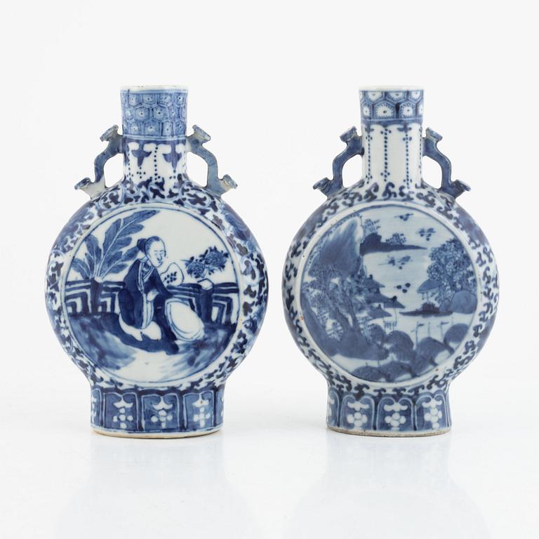 Two blue and white Chinese moonflasks, Qing dynasty, 19th century.