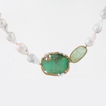 A cultured pearl and chrysoprase 
 and prenite necklace.