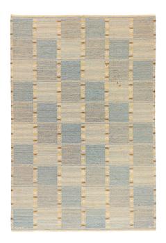 221. Barbro Nilsson, a carpet, "Falurutan, lättblå III", flat weave, ca 257 x 170 cm, signed AB MMF BN.