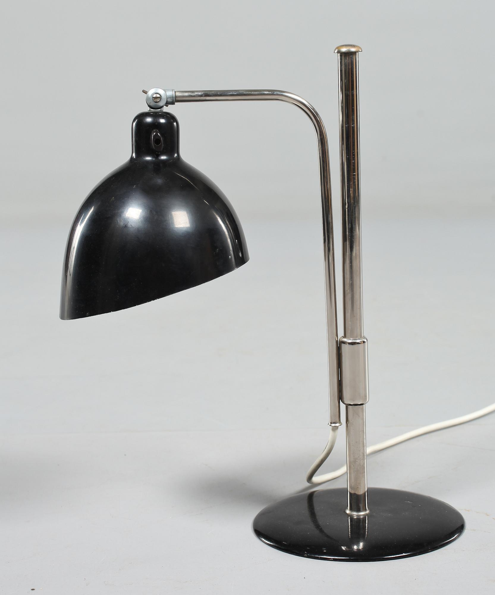 BORDSLAMPA, 1900-talets mitt.
