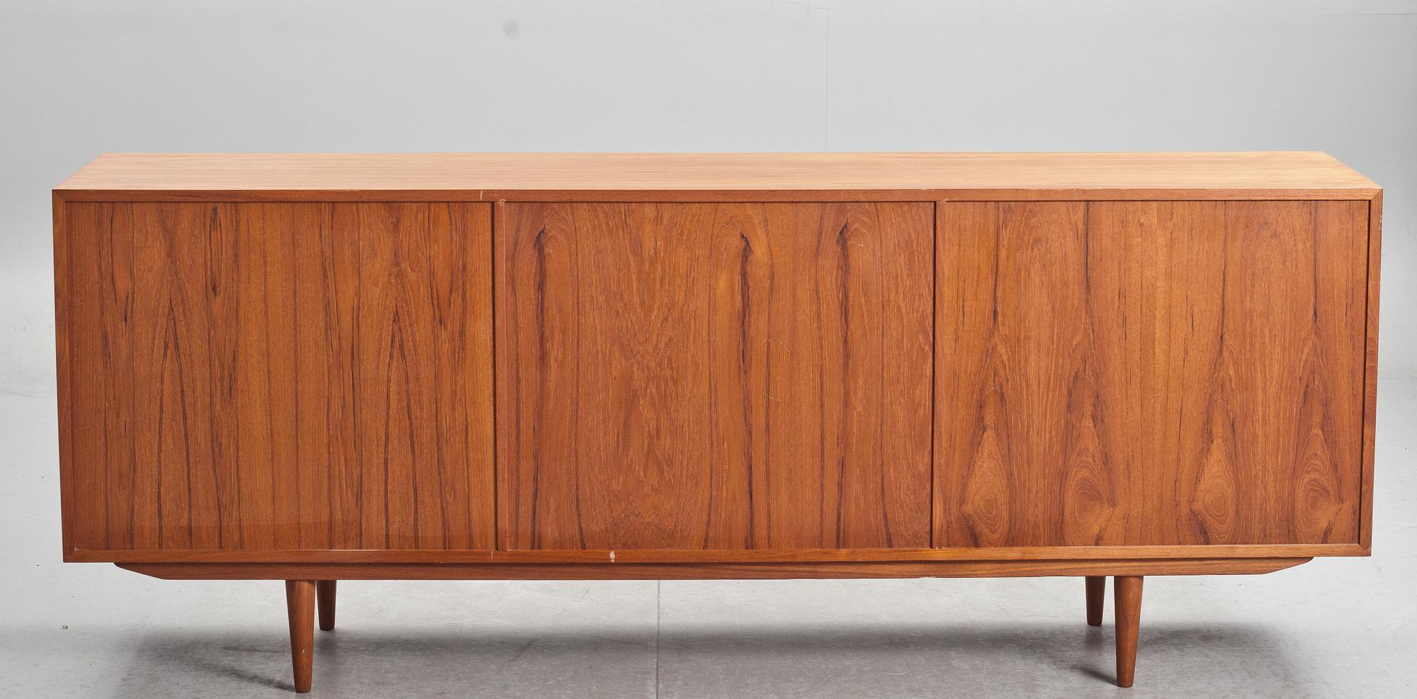 SIDEBOARD, 1900-talets andra hälft.