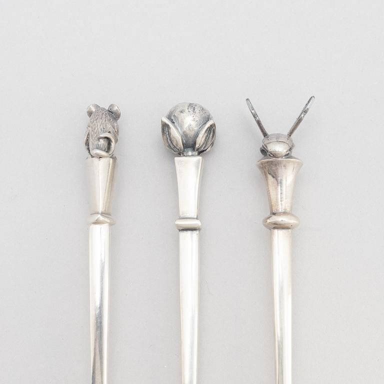 Set of three sterling silver spoons, designed by Barbro Littmarck, W.A. Bolin, Stockholm 1988-2004.