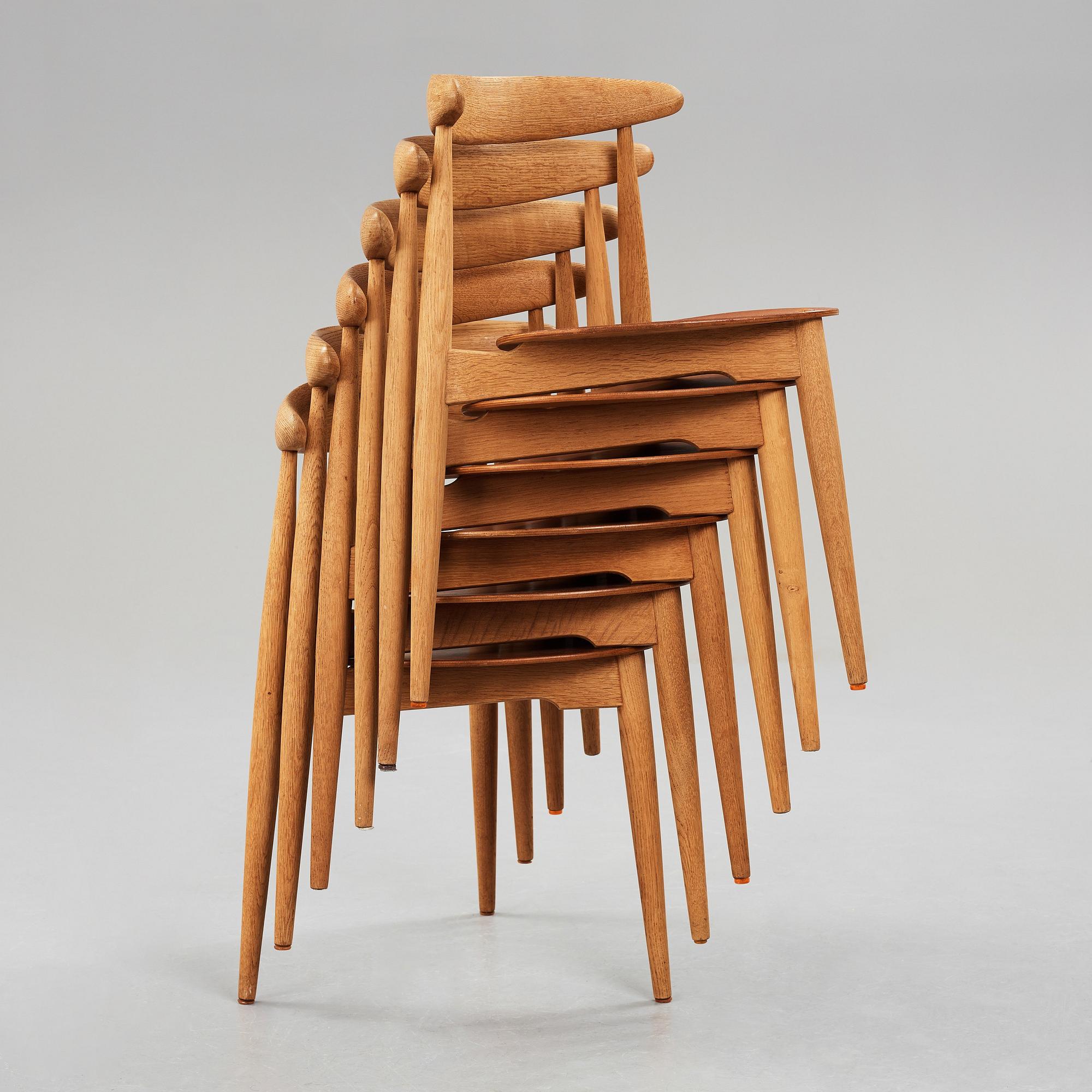 HANS J WEGNER, a "Heart set", a dining table with six chairs, Fritz Hansen, Denmark 1950's.