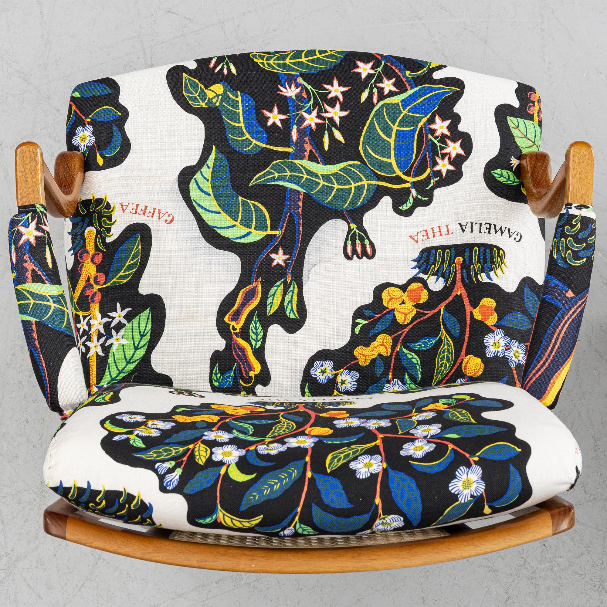 Josef Frank, a pair of model 969 armchairs, Svenskt Tenn, 2014.