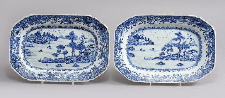UNDERFAT, 2 st samt STEKFAT, porslin, Kina, 1700-tal.