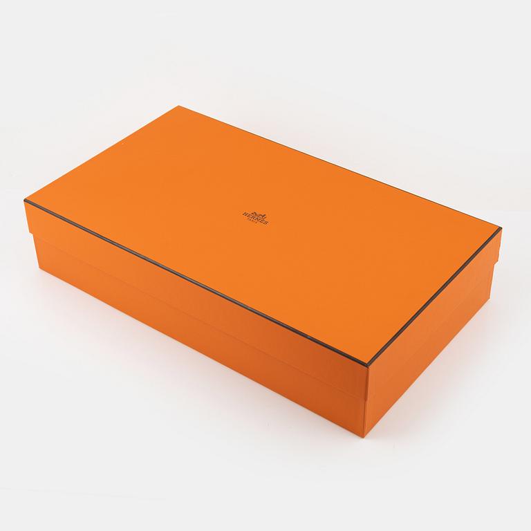 Hermès, a pair of brown 'Jumping leather riding boots', size 37½.