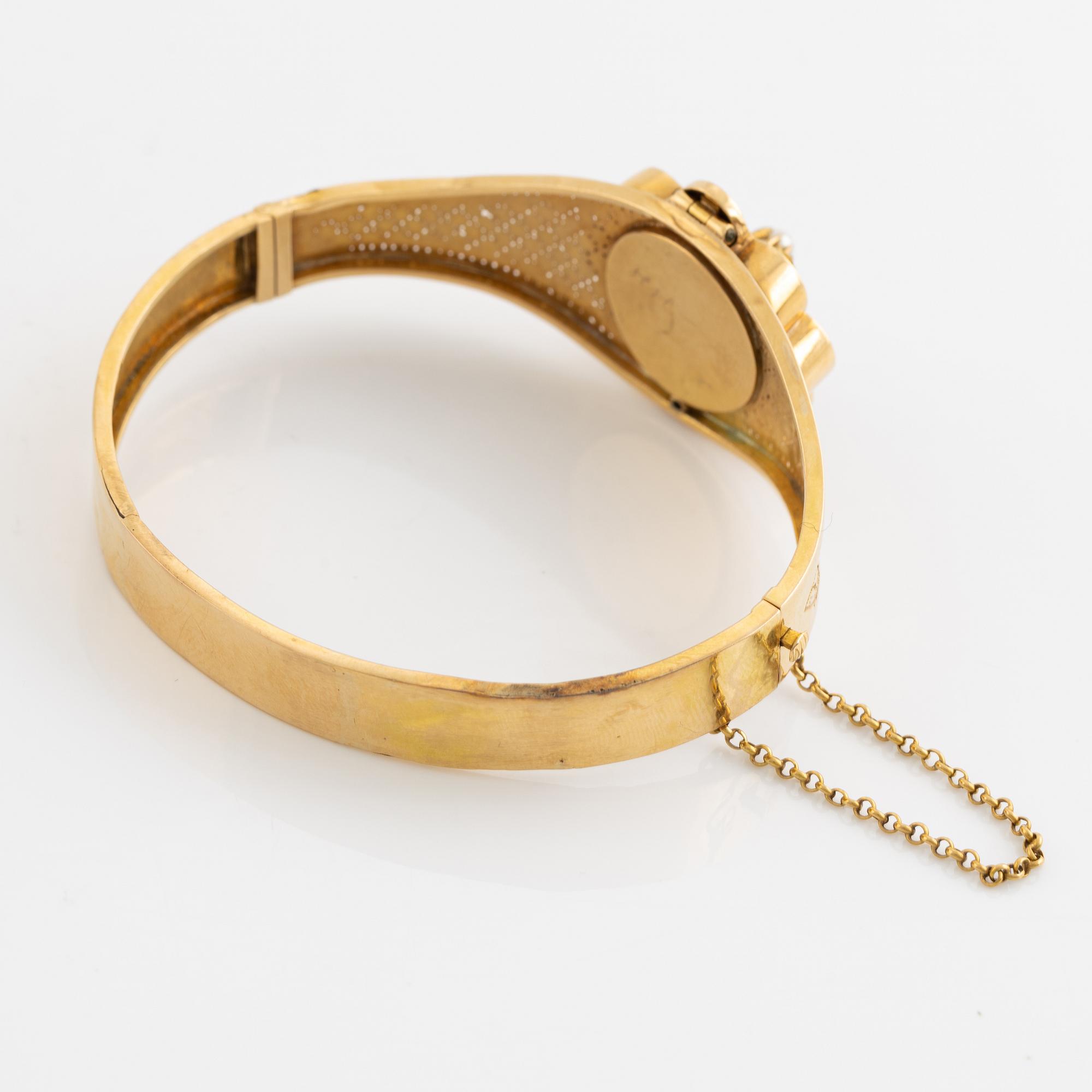 Gold and pearl bangle, 1800's.