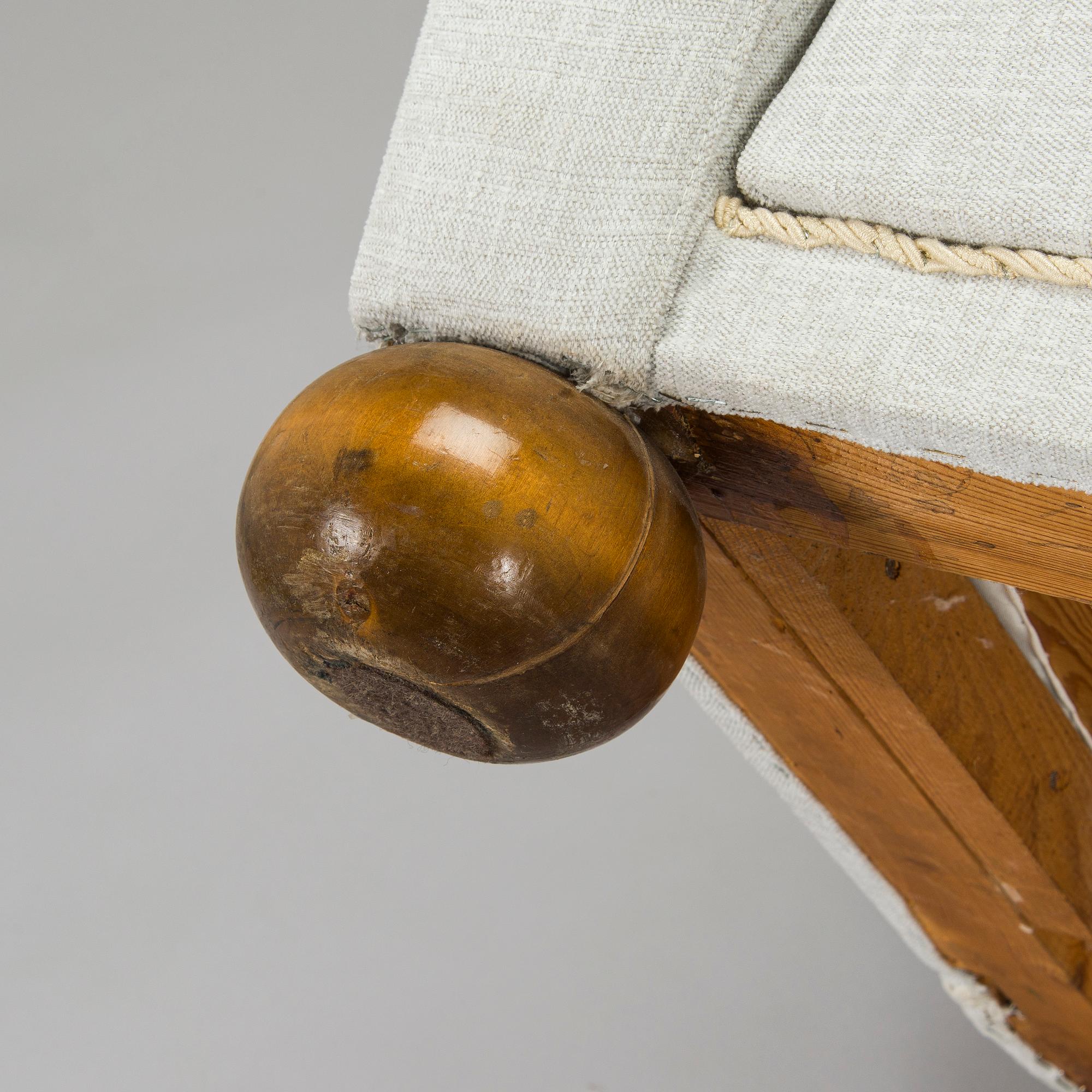 Märta Blomstedt, an 'Aulanko-model' armchair. Designed in 1939.