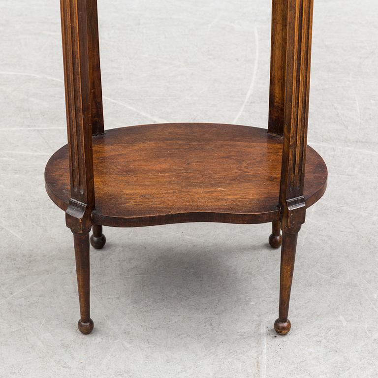 LAMPBORD, sengustaviansk stil, 1800-talets slut.