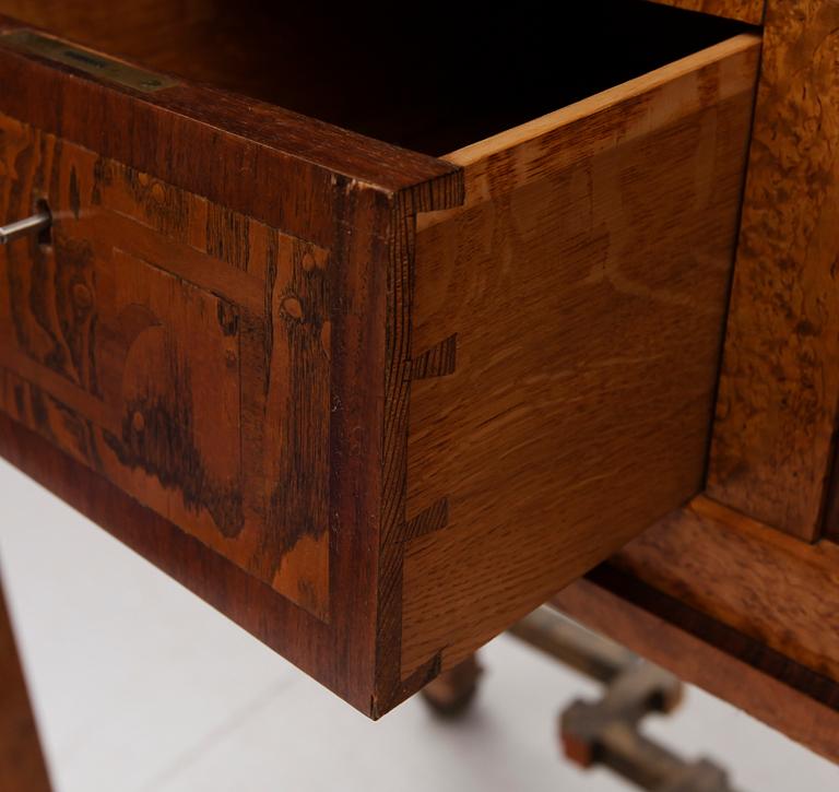 SKÅP, art déco, 1900-talets första hälft.