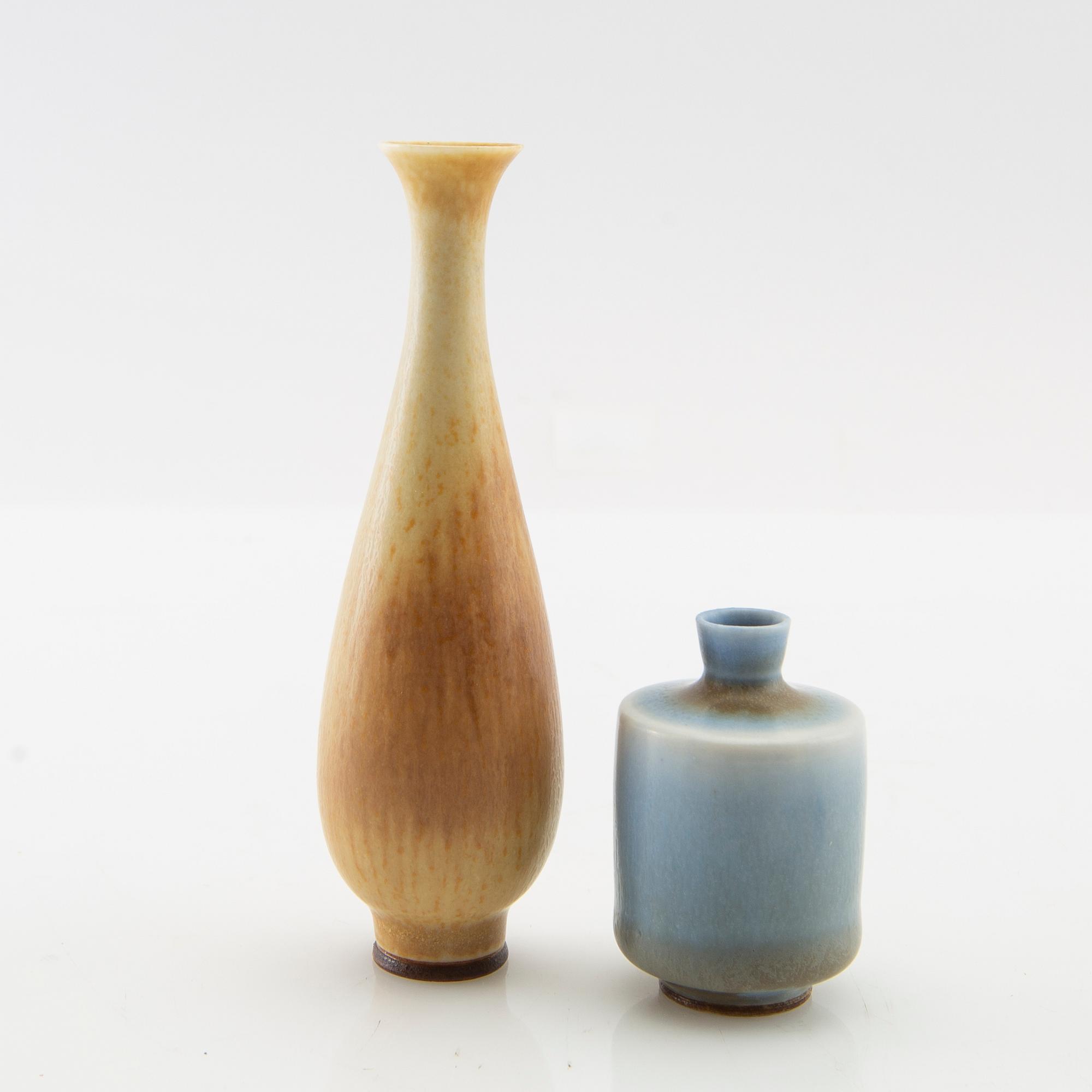 Berndt Friberg, vaser 2 st, miniatyrer, stengods, Gustavsbergs studio 1961.