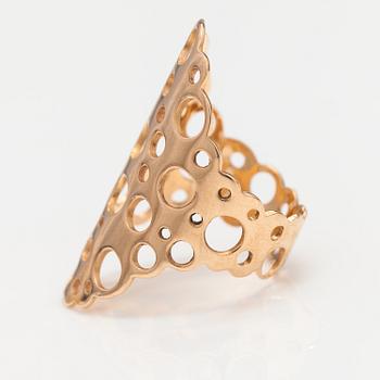 Liisa Vitali, A 14K gold ring "Pitsi". Westerback, Helsinki 1971.