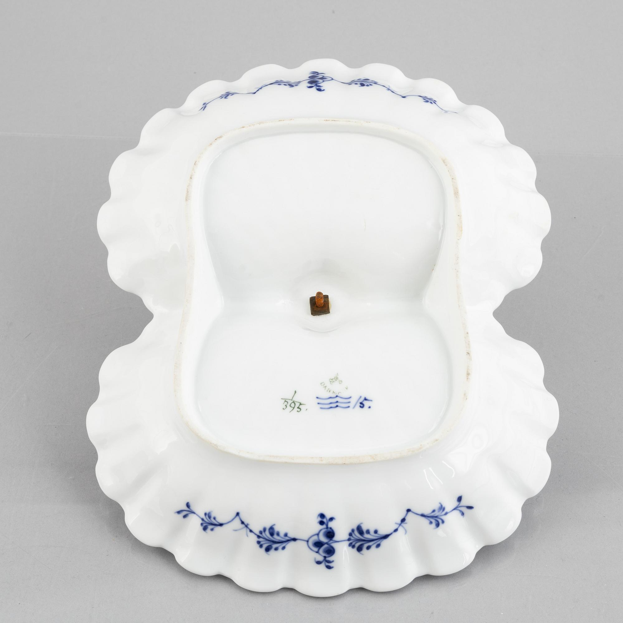 A 'Blue Fluted Plain' porcelain cabaret, Royal Copenhagen, model 396, 1893-1900.