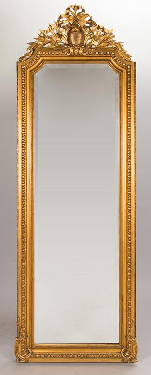 A mirror/floor mirror from late 19th century.