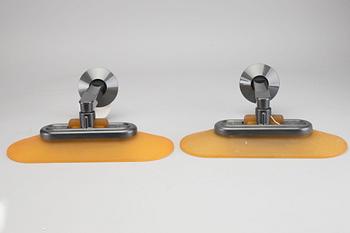 VÄGGLAMPOR, ett par. "Jill", Perry King, Santiago Miranda & Gianluigi Arnaldi för Arteluce, Italien, 1990-tal.