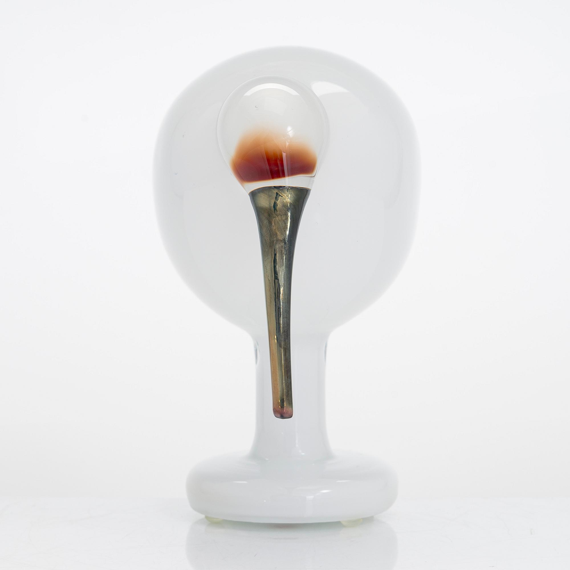 Oiva Toikka, glasfågel, signerad O. Toikka Nuutajärvi.