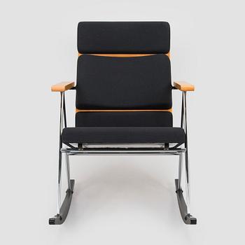 Yrjö Kukkapuro, A 'Funktus' rocking chair, Avarte.