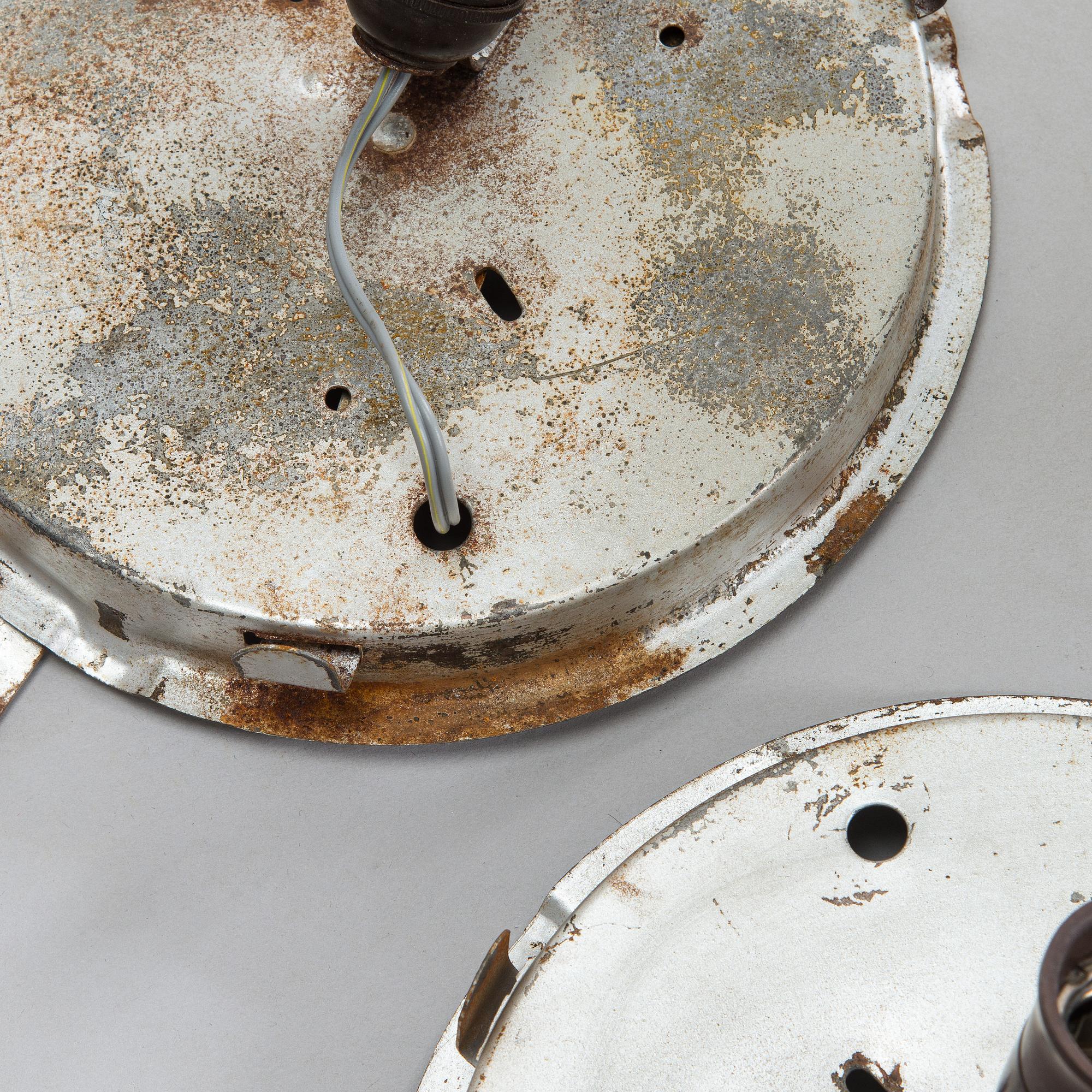 Paavo Tynell, a pair of mid-20th-century '80112-30' ceiling lights for Idman.