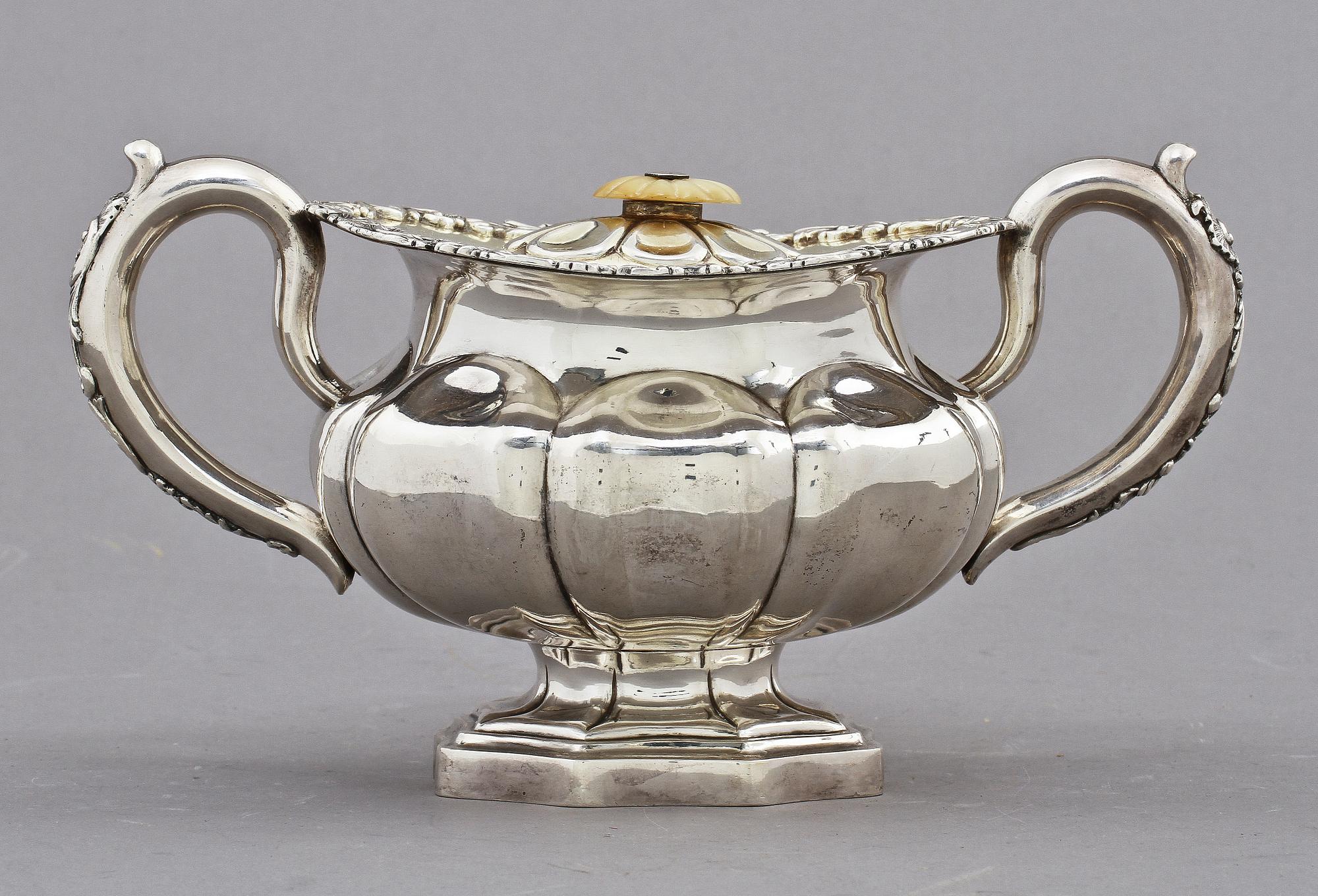 TESERVIS, 3 delar, silver, bl. a. Ivan Semenovich Gubkin, Moskva, 1845.